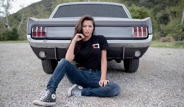 Constance Nunes Age: Everything You Need to Know About the Car Enthusiast and Model